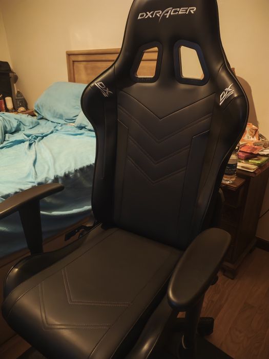 Cadeira gaming DX Racer
