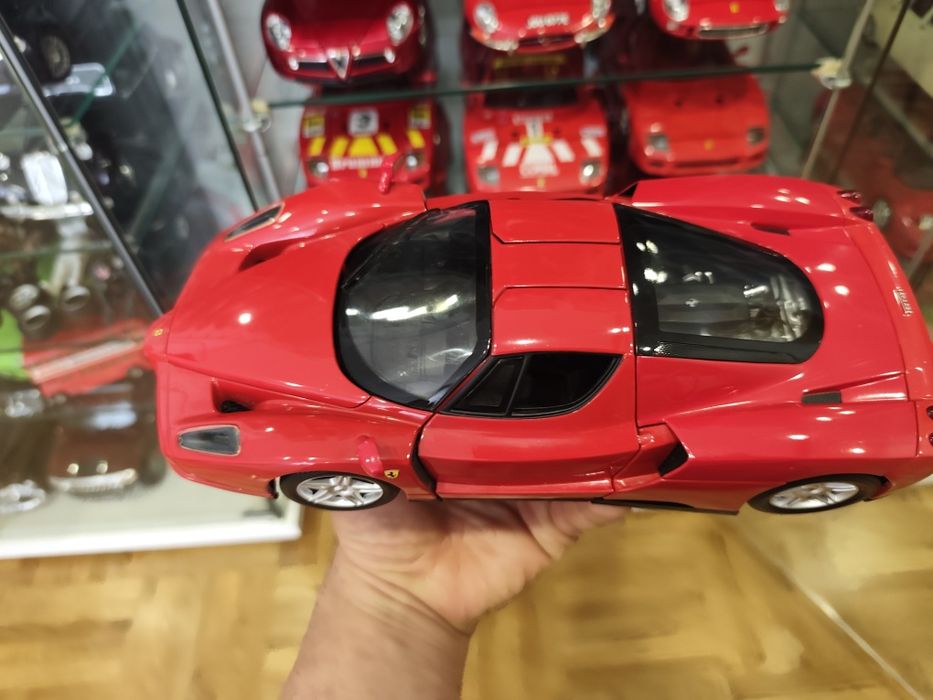1/18 Ferrari Enzo hot wheels carro coleção miniatura