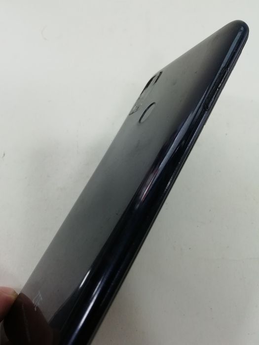 Zte Blade A7s 2020  ( POCO  (4/64гб) 5000mAh