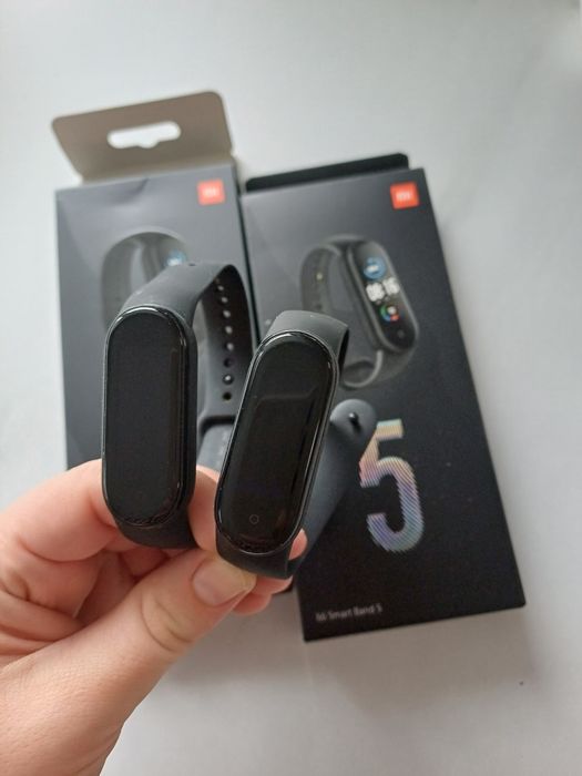 Opaski smartband 5   2sztuki
