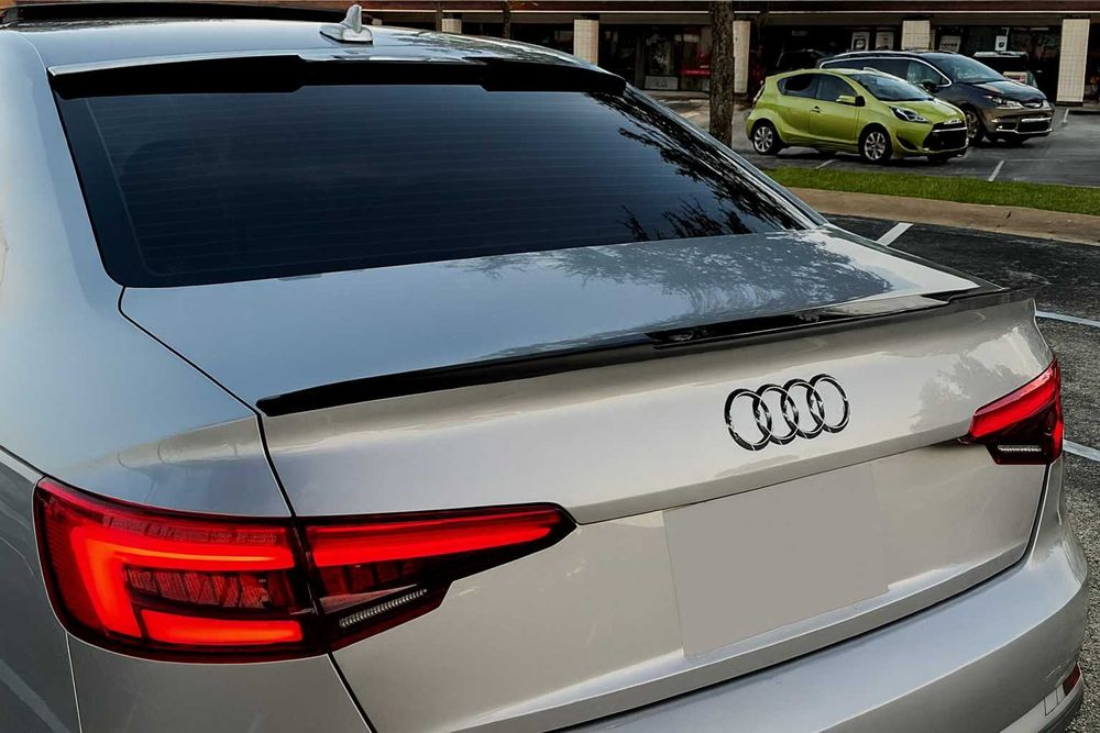 Спойлер Чорний глянець на ауди ауді A4 B9 | Бленда на вікно