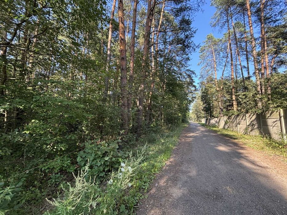 Piękna działka z własną linią brzegową