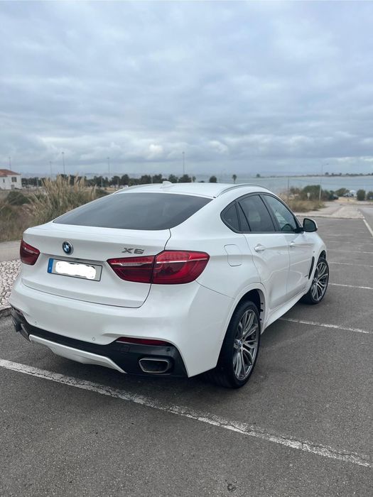 BMW X6 — fotografia 7