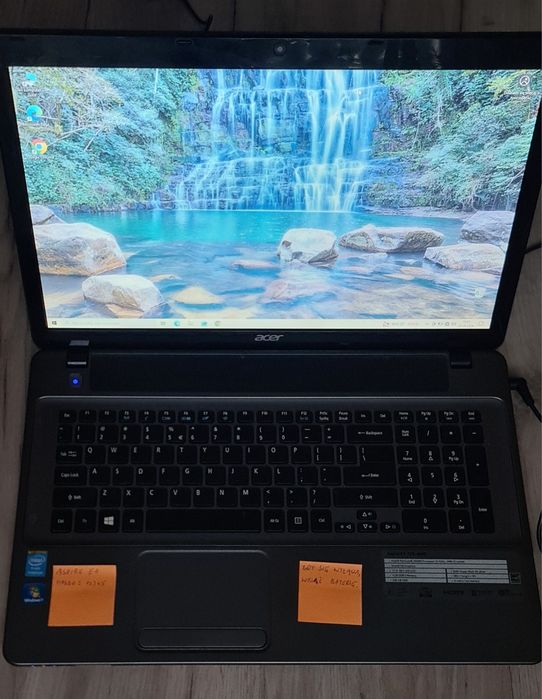 Laptop Acer 17,3 cała