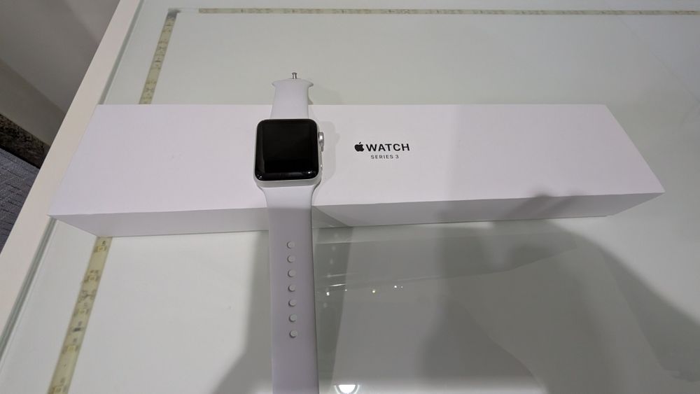 Apple watch series 3 - 38mm