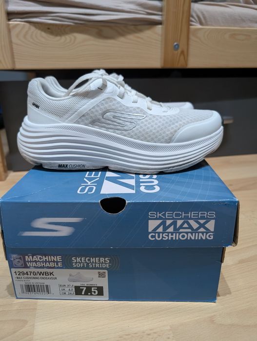 Buty skechers białe