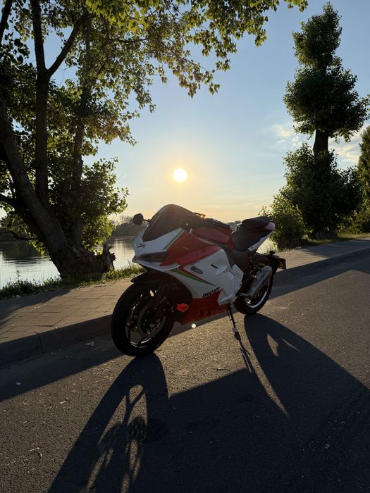 Електромотоцикл Ducati Panigale  3квт