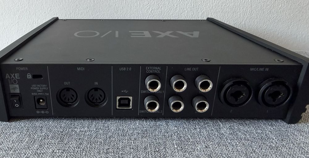 IK Multimedia AXE I/O