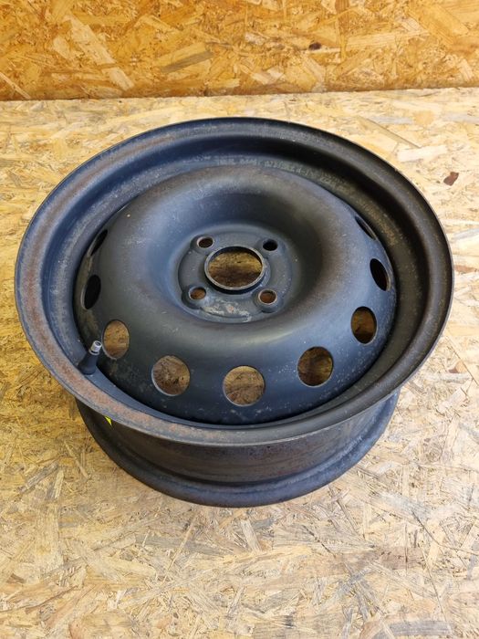 FELGA STALOWA 4x100 R15" 6x15 ET39 OPEL Corsa Adam F489