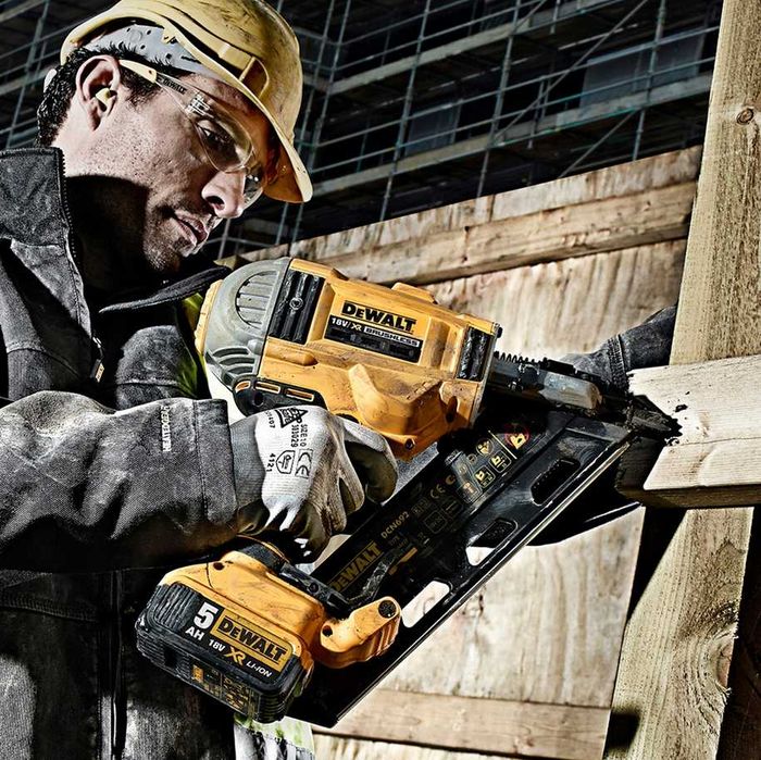 TANIO! Gwoździarka akumulatorowa DeWALT wypożyczalnia doba 50zł-70zł