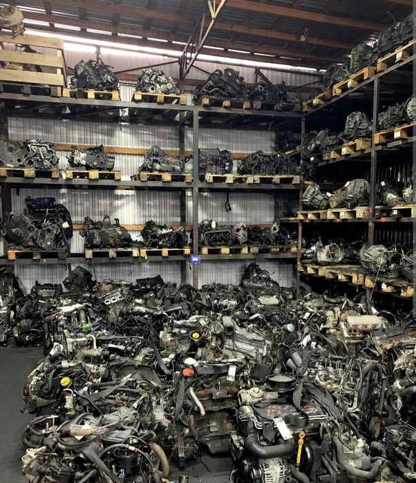 Двигун Мотор Запчасти Головка Блок гбц кпп