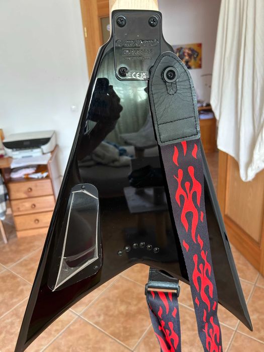 Guitarra Jackson King + Boss Katana 50 gen3
