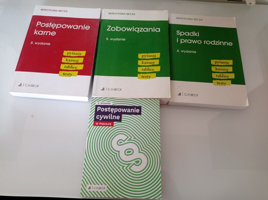 Podręczniki prawo karne/ cywilne mix