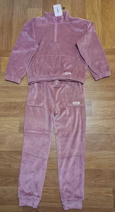 Спортивный костюм LC Waikiki на девочку 8-9 лет