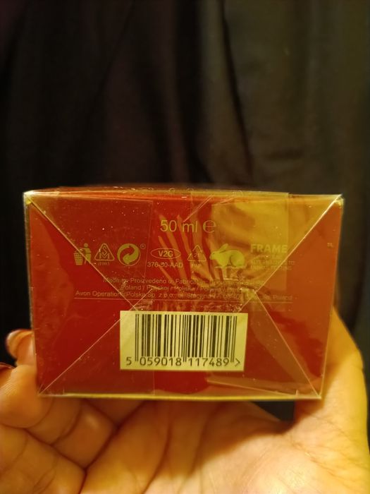 Far away royale Avon