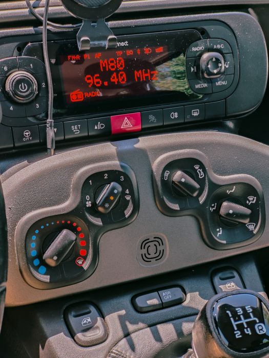 Fiat Panda Lounge 1.2 (2018) – AC + BT | Inspeção e IUC OK | Caldas da Rainha