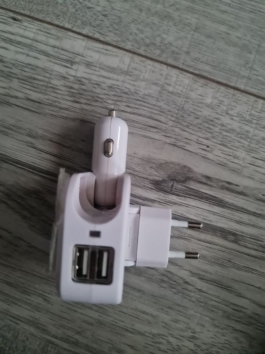 Ładowarka 2w1 + wiatrak i podgrzewacz do kubka, kostka do gniazdka i d