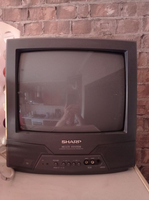Телевізор  SHARP
