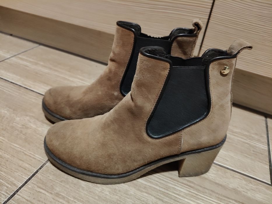 Botki sztyblety damskie brązowe zamsz nubuk Lasocki 38