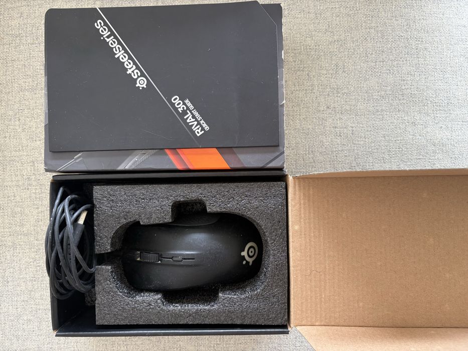 Rato Gaming SteelSeries Rival 300 – Usado – Funciona Bem