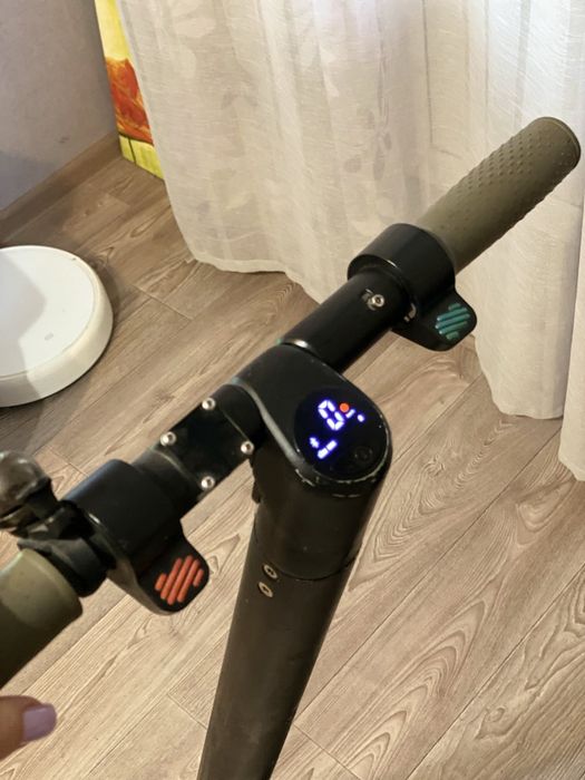 Електосамокат Segway в гарному стані