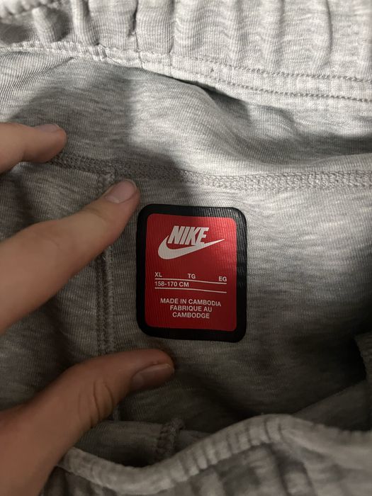 штаны nike tech flecce