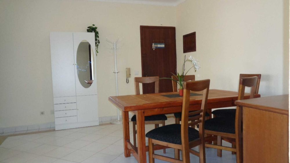excelente apartamento T1 pertinho da praia