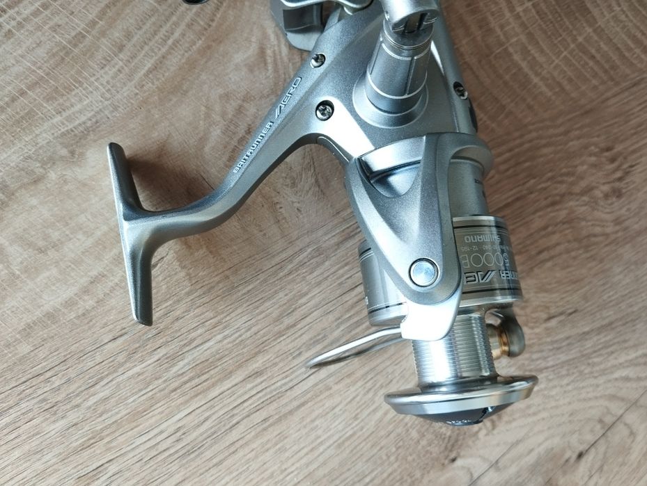 Shimano baitrunner aero gte 5000 b