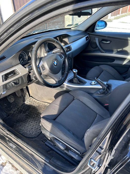 BMW E91 320i uszkodzony silnik