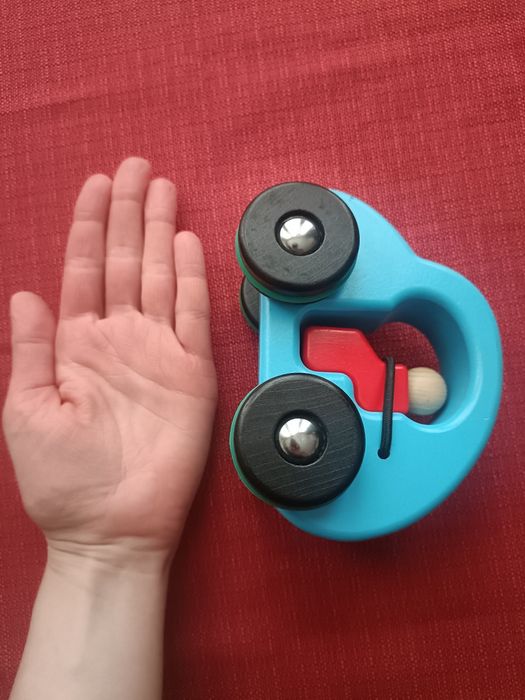 Autko drewniane samochodzik Bajo