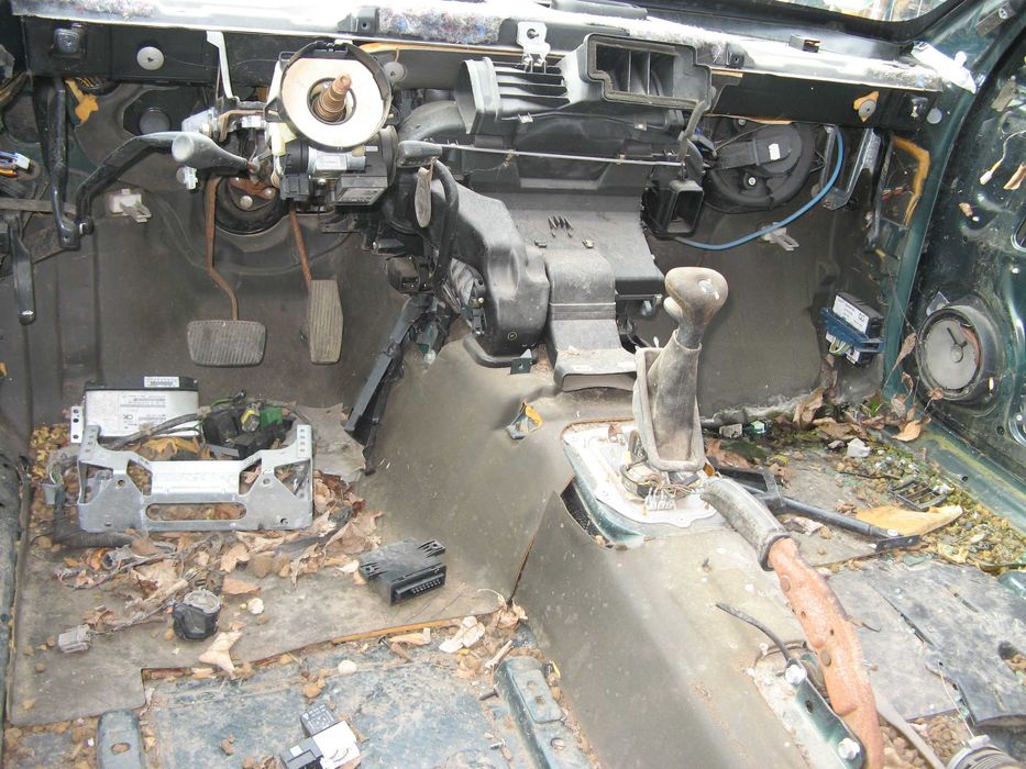 Opel omega b sedan benzyna 2.5 na czesci