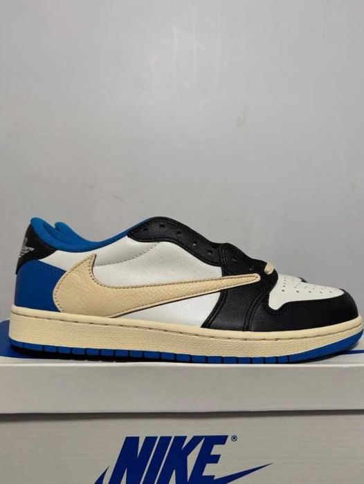 Jordan_1_Retro_Low_OG_SP_Travis_Scott_Fragment R.40