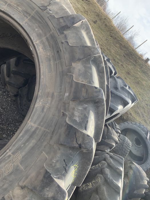 Шини Michelin 520/85r42
