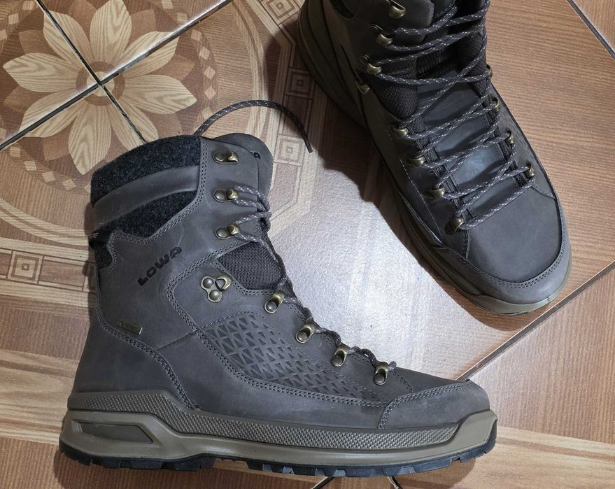 Трекінгові  зимові черевики LOWA Renegade Evo Ice GTX Оригінал Р 42
