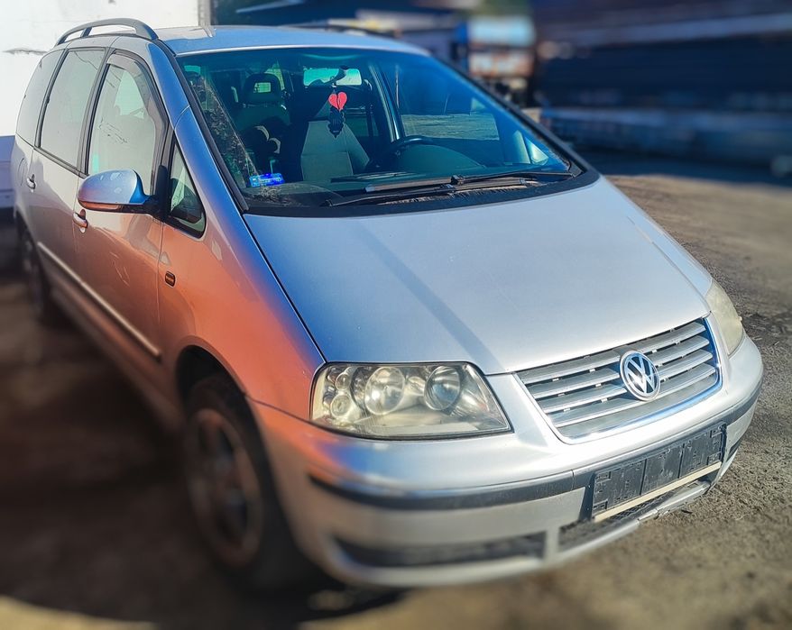 Volkswagen Sharan maska