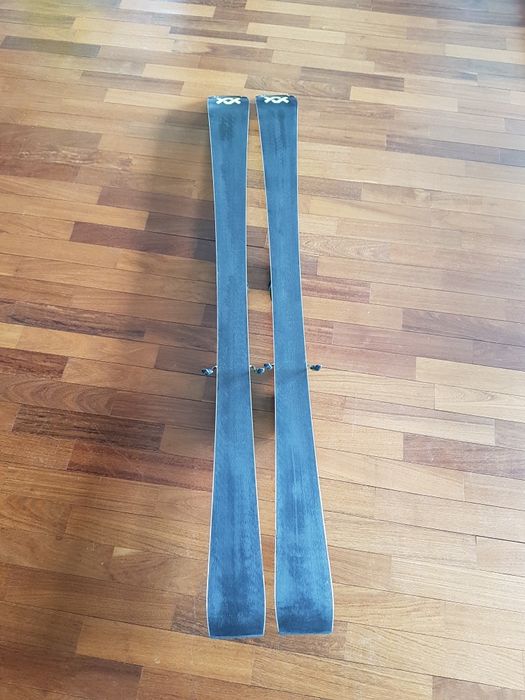 Narty Volki Racetiger SL world cup 136