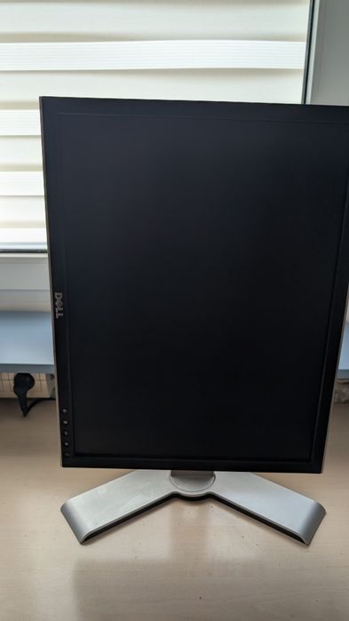 Монітор Dell 19" LCD