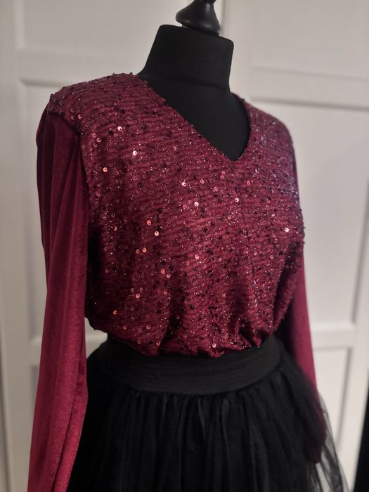 Elegancka Bordowa aksamitna bluzka z cekinowym przodem M L