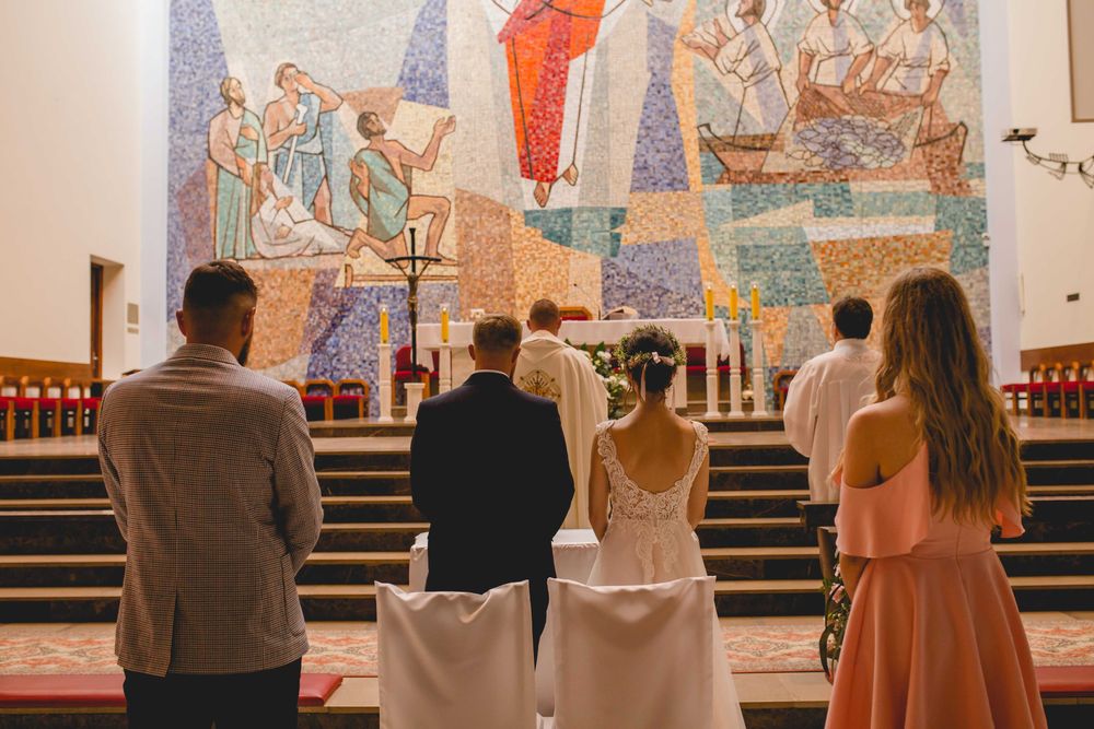 Suknia ślubna boho glamour - tiul, kryształki, krój literka A