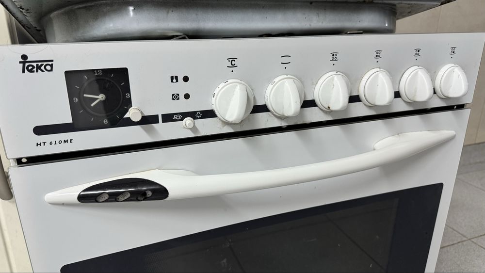 Placa vitroceramica e forno TEKA como novo