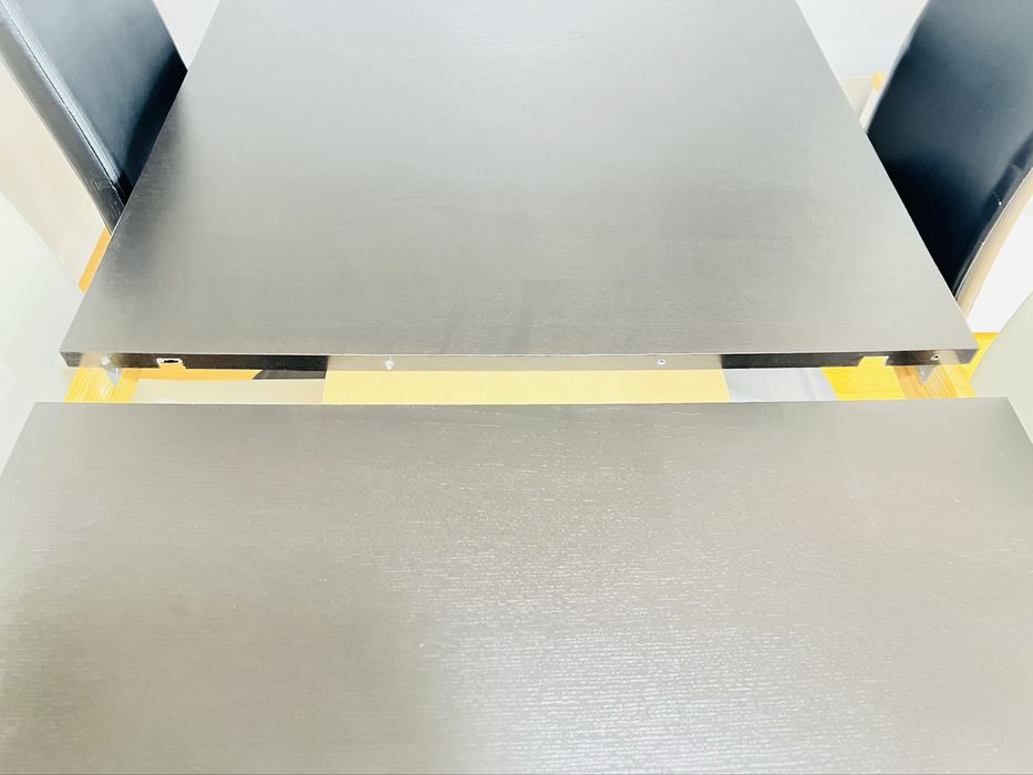 Mesa Extensível + 6 cadeiras