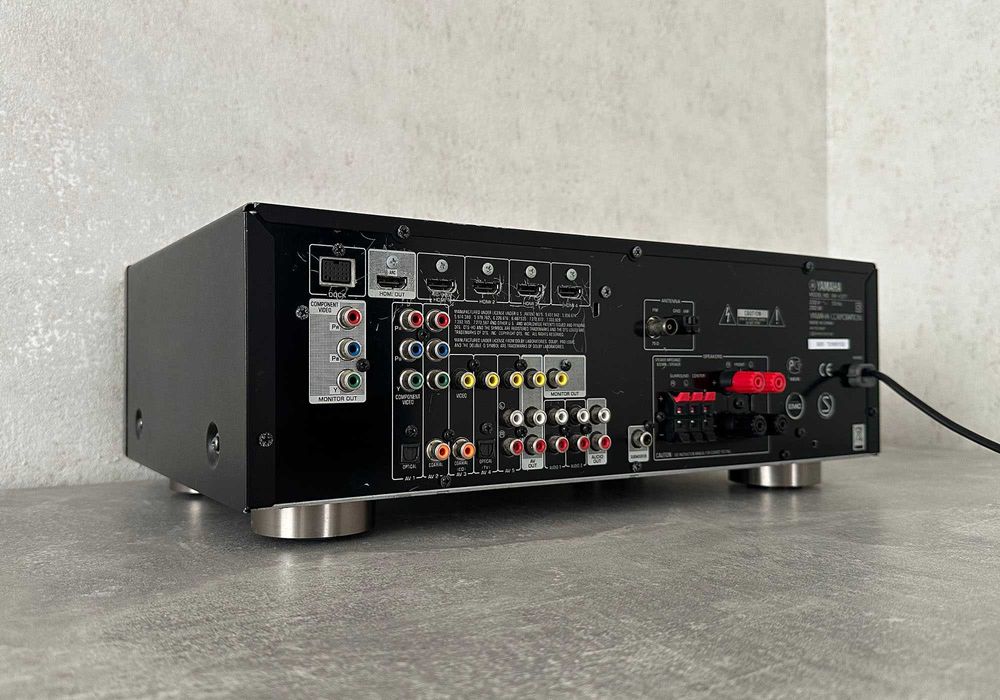 Ресивер Yamaha RX-V371 (5 × 135 Вт / HDMI ARC / Dolby TrueHD / DTS-HD)