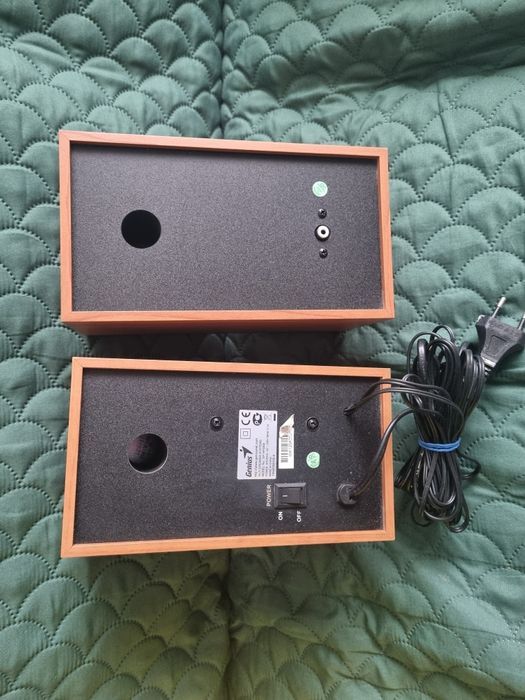 Glosniki Genius SP-HF500A