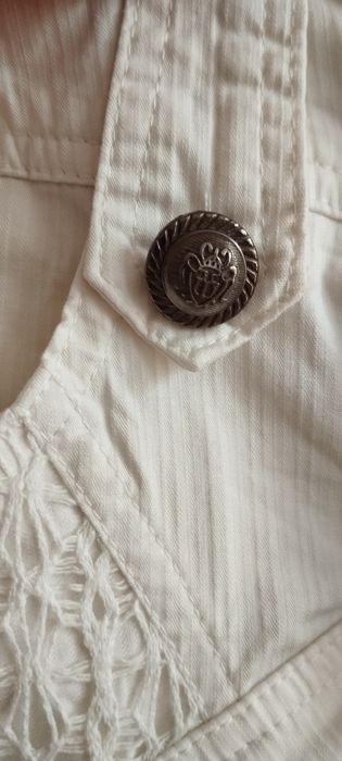 Spodnie za kolano, rybaczki, biodrówki