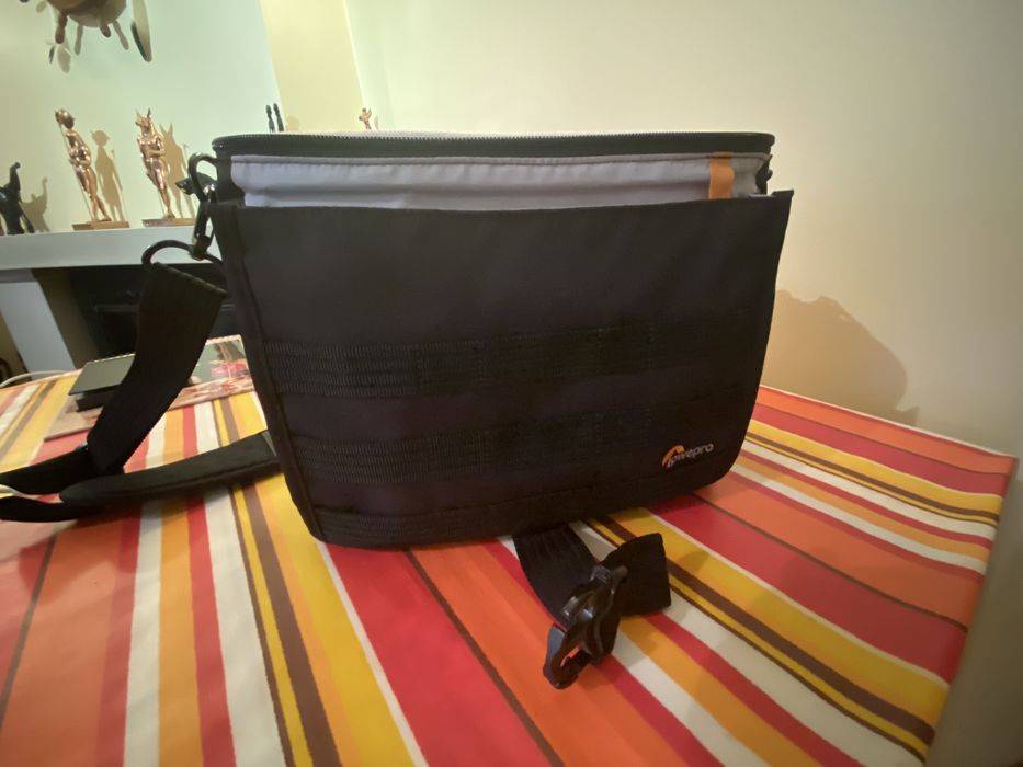 Lowepro ProTactic SH180AW Bag