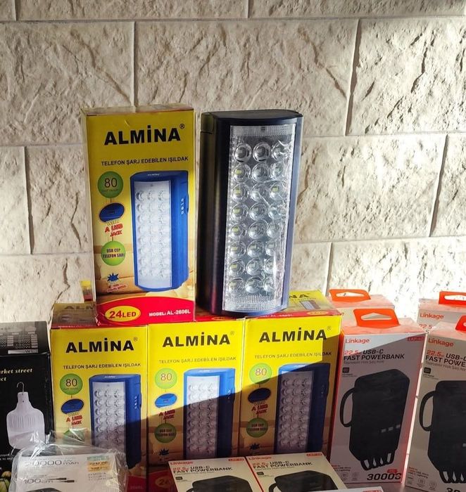 Лампи, ліхтарі, павербанки, альміна