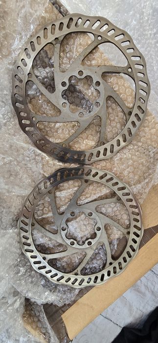 Travões shimano hidráulicos NOVOS