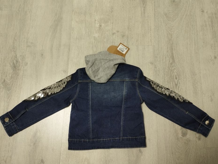 Дитяча джинсова куртка для дівчинки