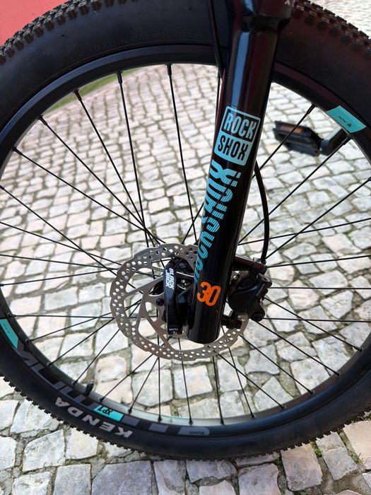 Bicicleta Mondraker Factor 24