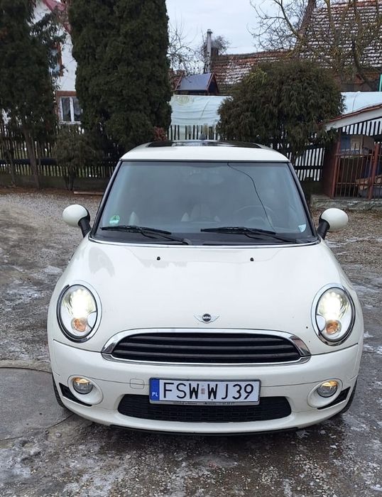 Mini Cooper 1.6 benzyna